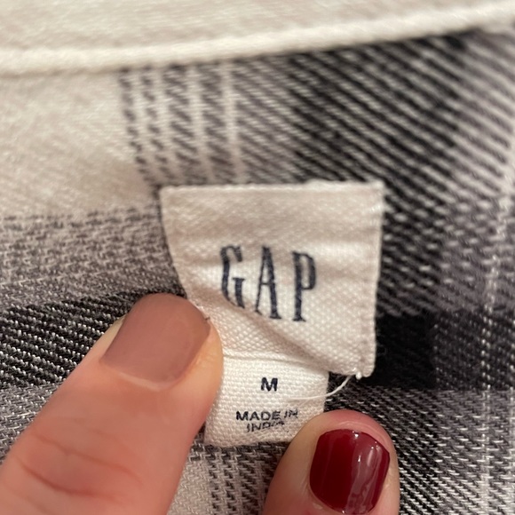 GAP plaid flannel tunic - Picture 4 of 7